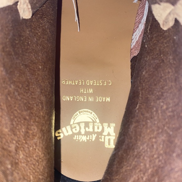 Dr. Martens 1460 Pascal Made in England Emboss Suede Boots - Size: 7 - Picture 6 of 7